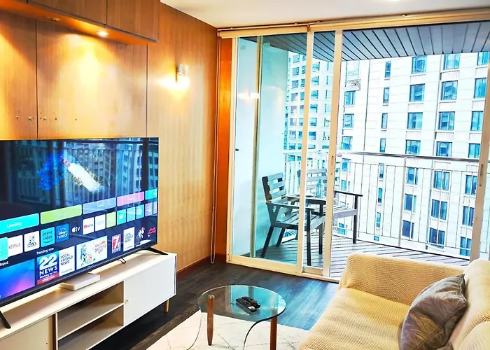 Comfort Appartment, Skytain Step 600 M, Erawan Shrine アパート バンコク都