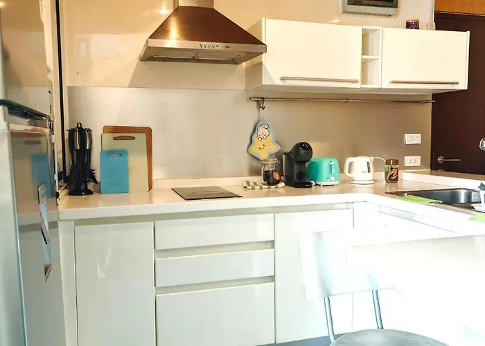 Comfort Appartment, Skytain Step 600 M, Erawan Shrine *