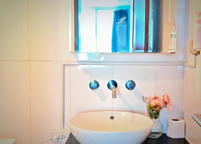 アパート Comfort Appartment, Skytain Step 600 M, Erawan Shrine *
