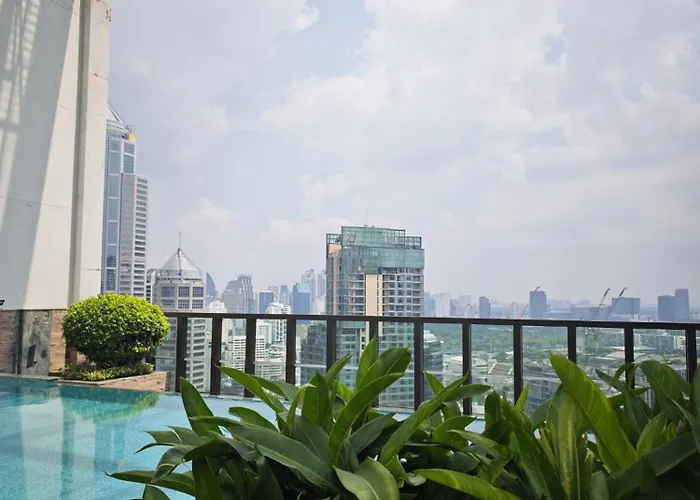 Comfort Appartment, Skytain Step 600 M, Erawan Shrine *