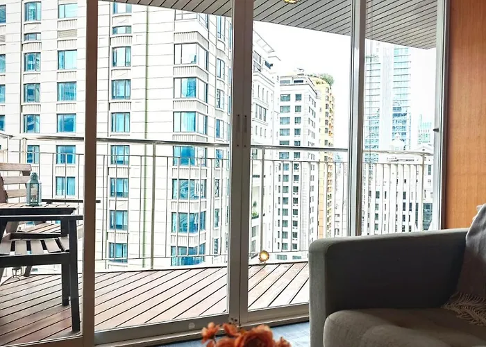 Comfort Appartment, Skytain Step 600 M, Erawan Shrine *