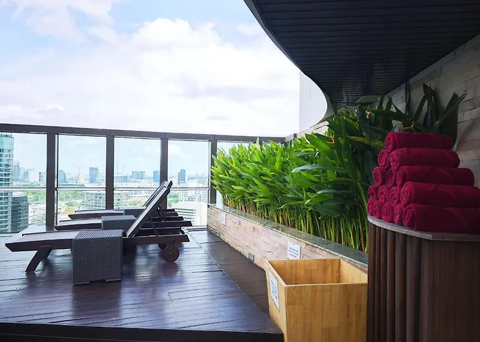 アパート Comfort Appartment, Skytain Step 600 M, Erawan Shrine *